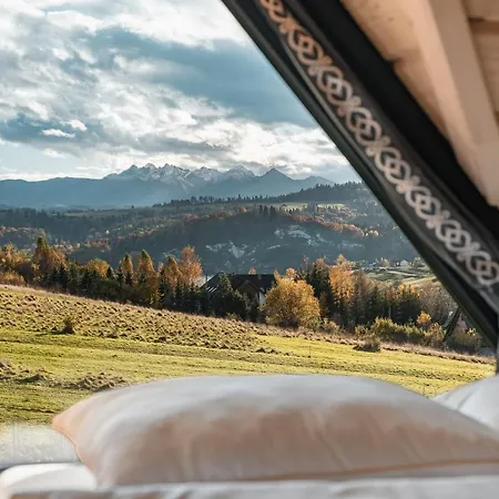 Gorski Horyzont - Nad Jeziorem Z Widokiem Na Tatry *